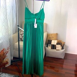 Kiki + Mason Green Twist & Maxi Dress Small